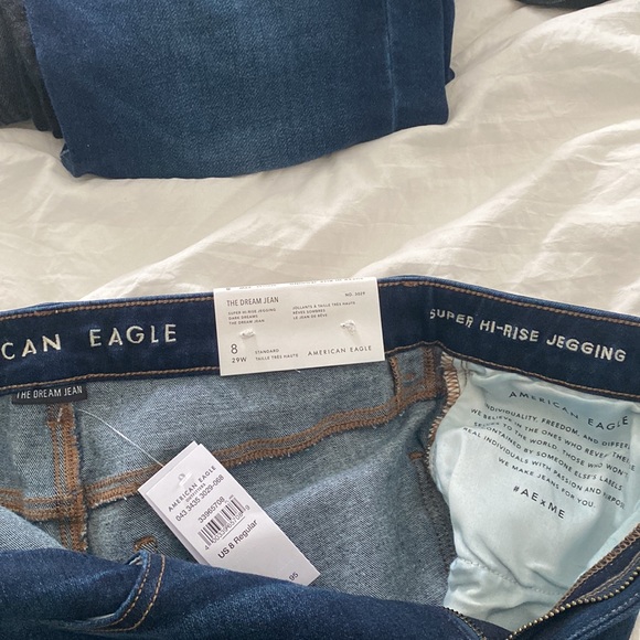 American Eagle Jeans - Picture 3 of 5